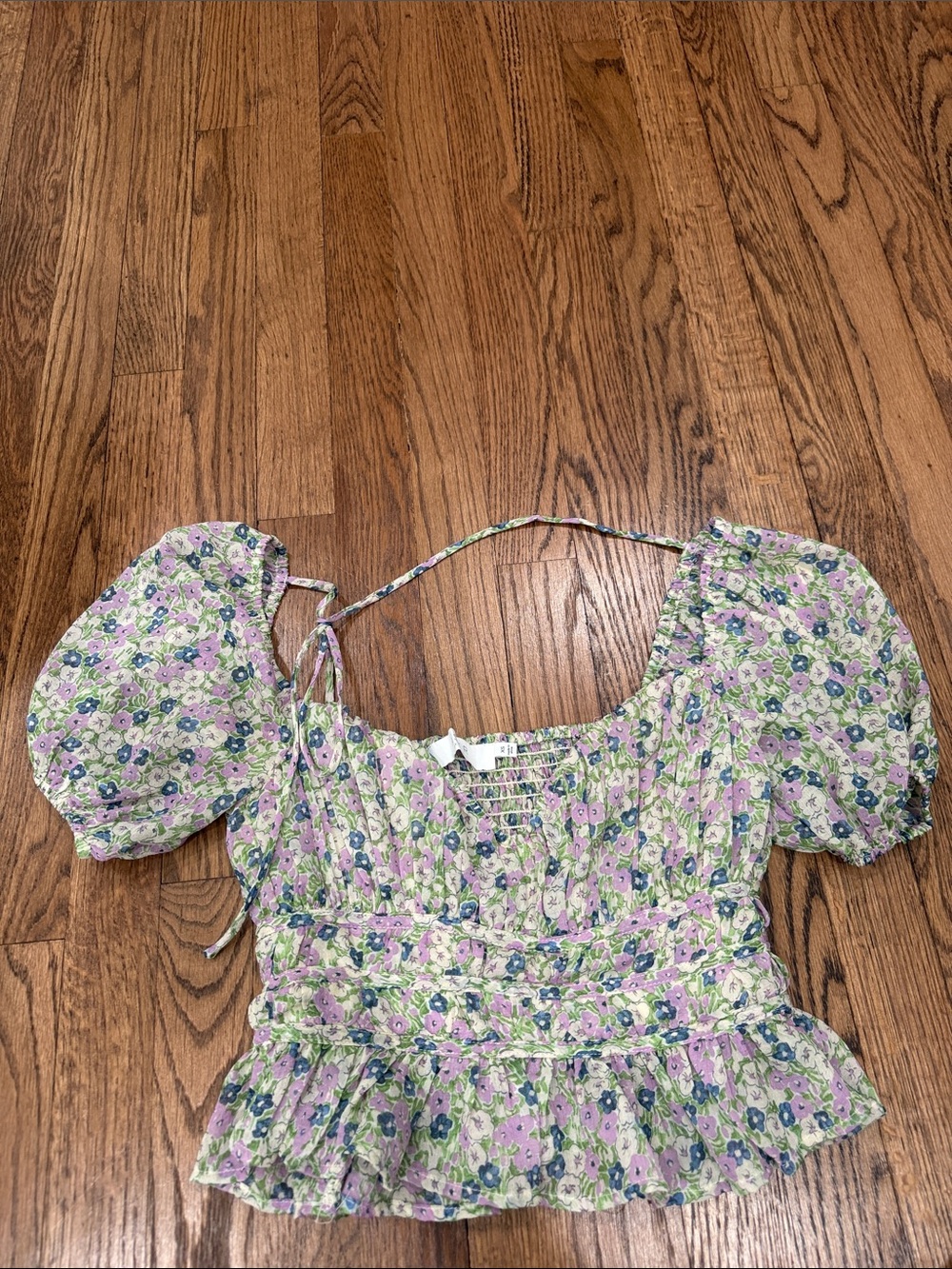 Astr Lavender Floral Puff-Sleeve Peplum Blouse XS
